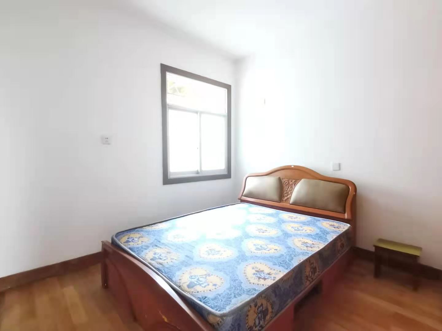 和平小区 2室2厅1卫 1100.00元/月 和平小区 2室2厅1卫 1100.00元/月室内图