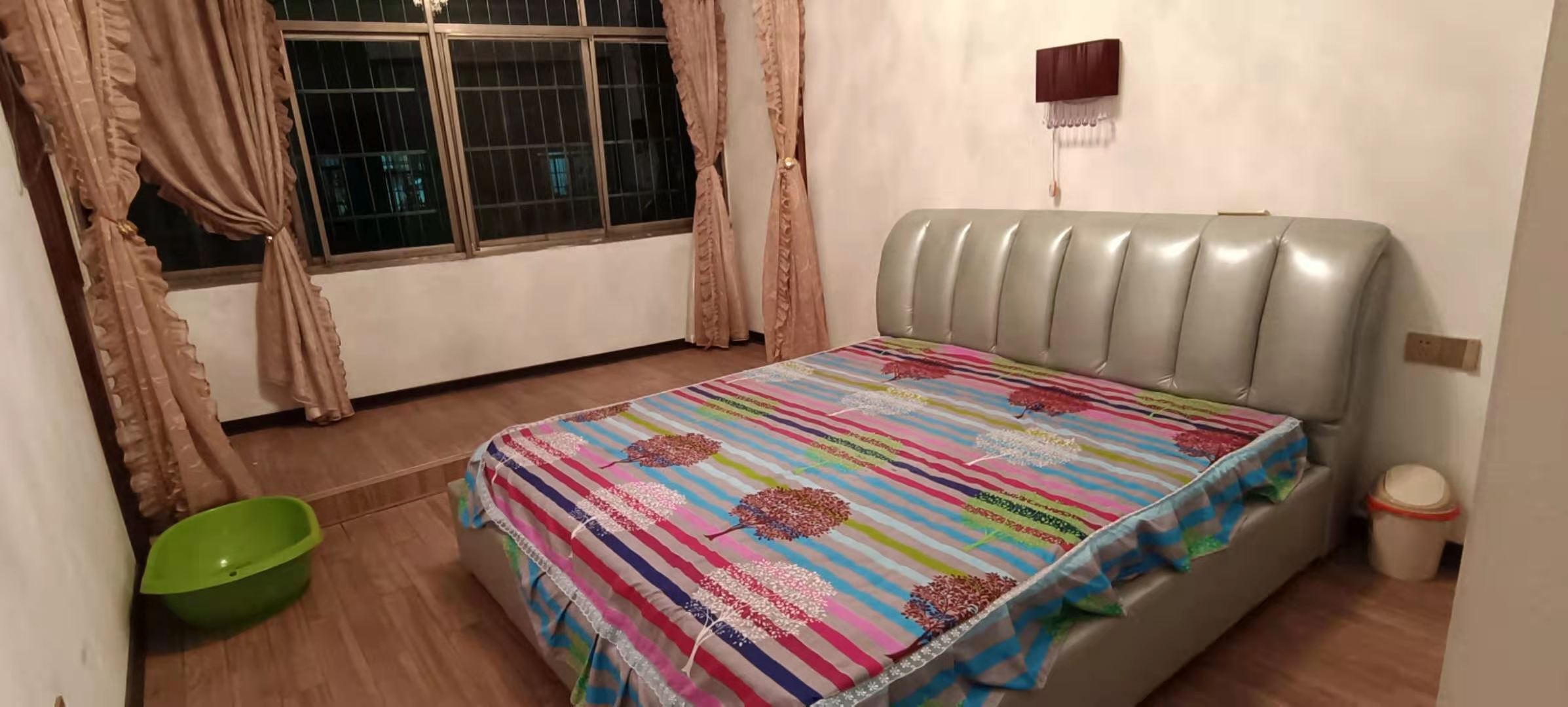 全丰小区 5室3厅2卫 1500.0元/月 全丰小区 5室3厅2卫 1500.0元/月室内图