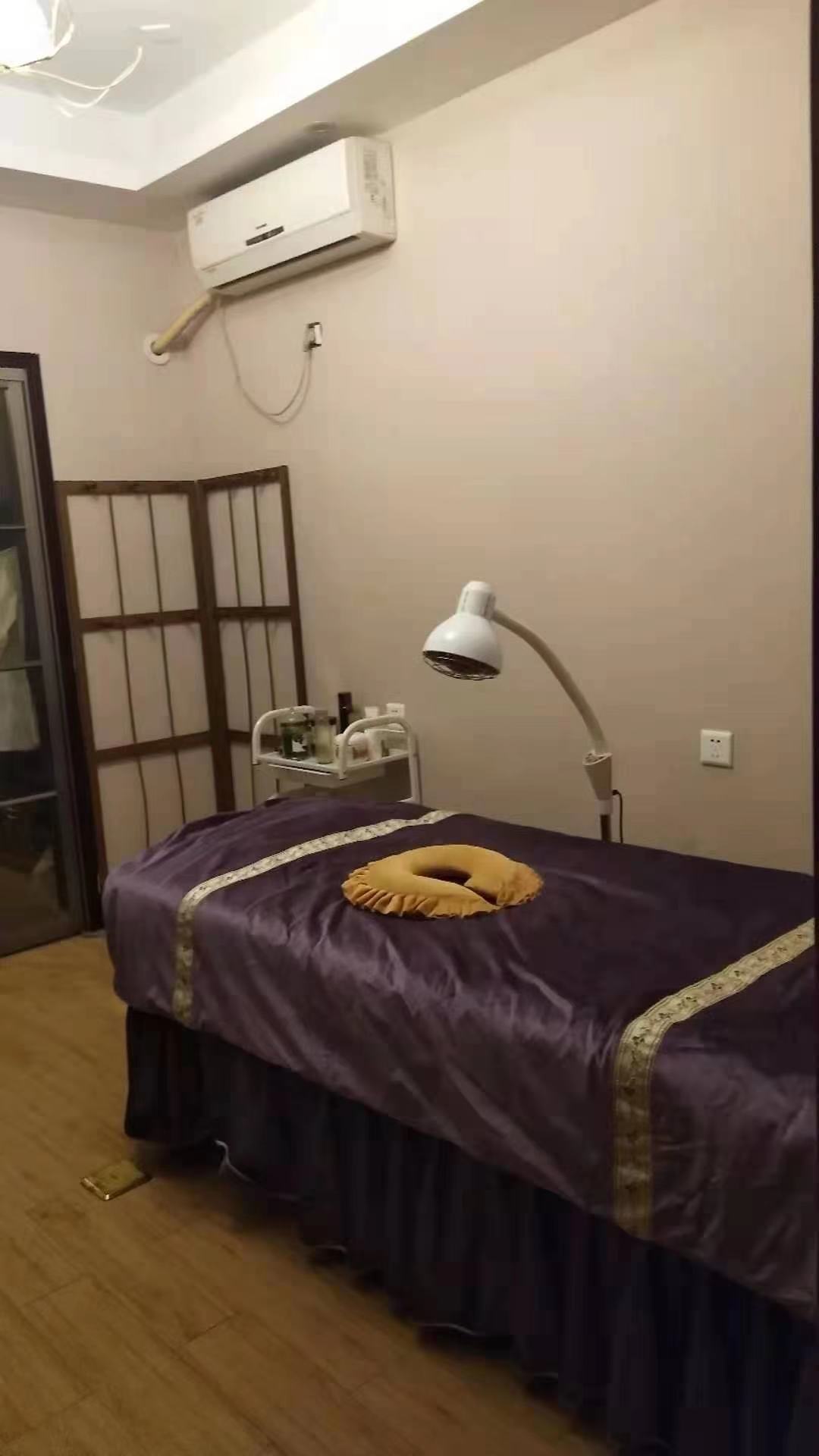 御景东方 4室2厅1卫 3200.0元/月 御景东方 4室2厅1卫 3200.0元/月室内图