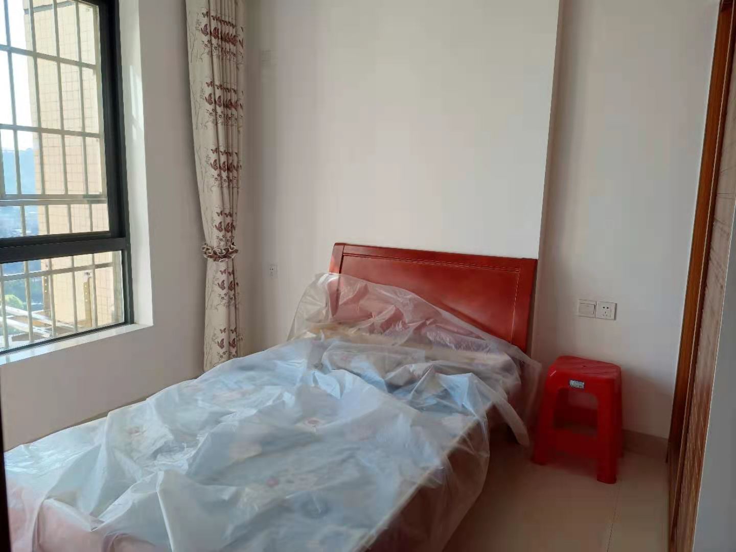 都市兰亭 3室2厅1卫 65.0万 都市兰亭 3室2厅1卫 65.0万客厅