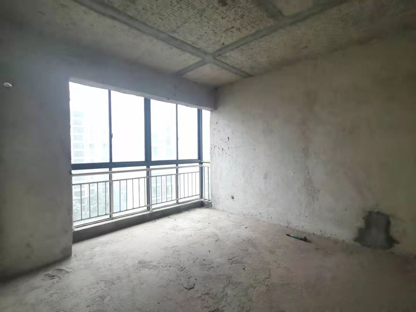 水映豪廷（一，二，三期）  4室2厅2卫   128.00万卧室