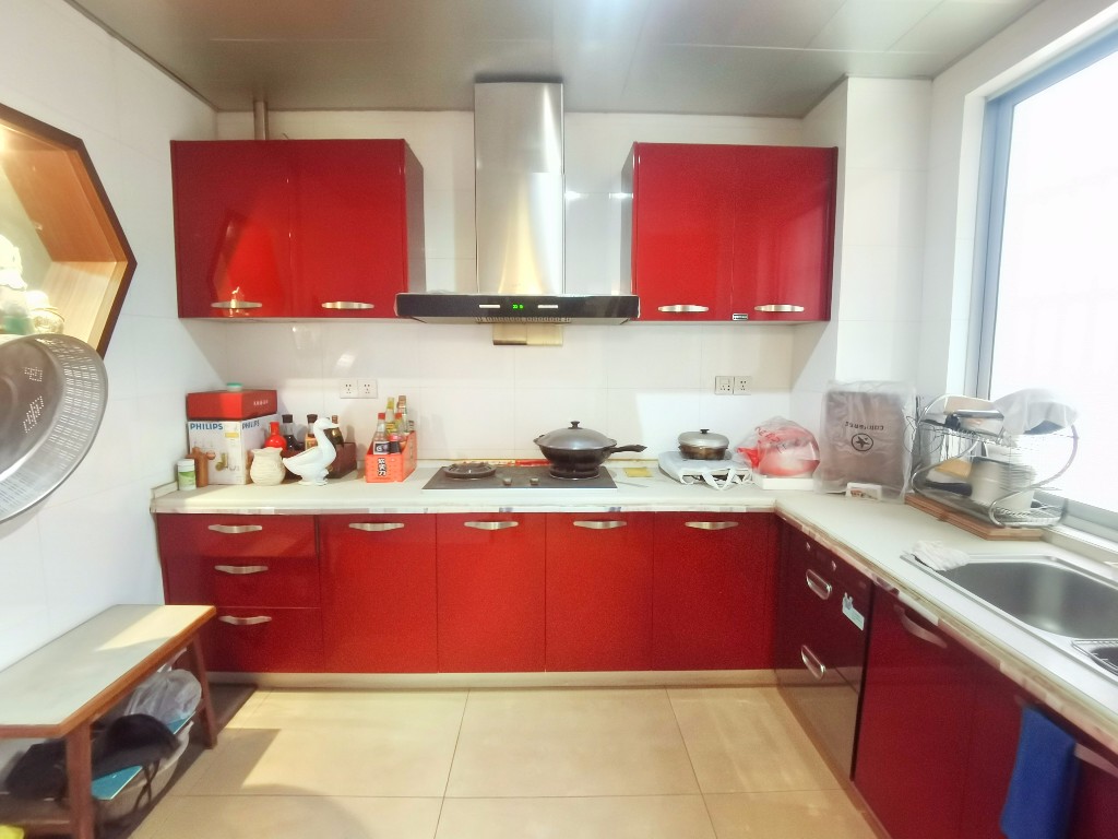 伟大国际 4室2厅2卫 108.0万 伟大国际 4室2厅2卫 108.0万客厅