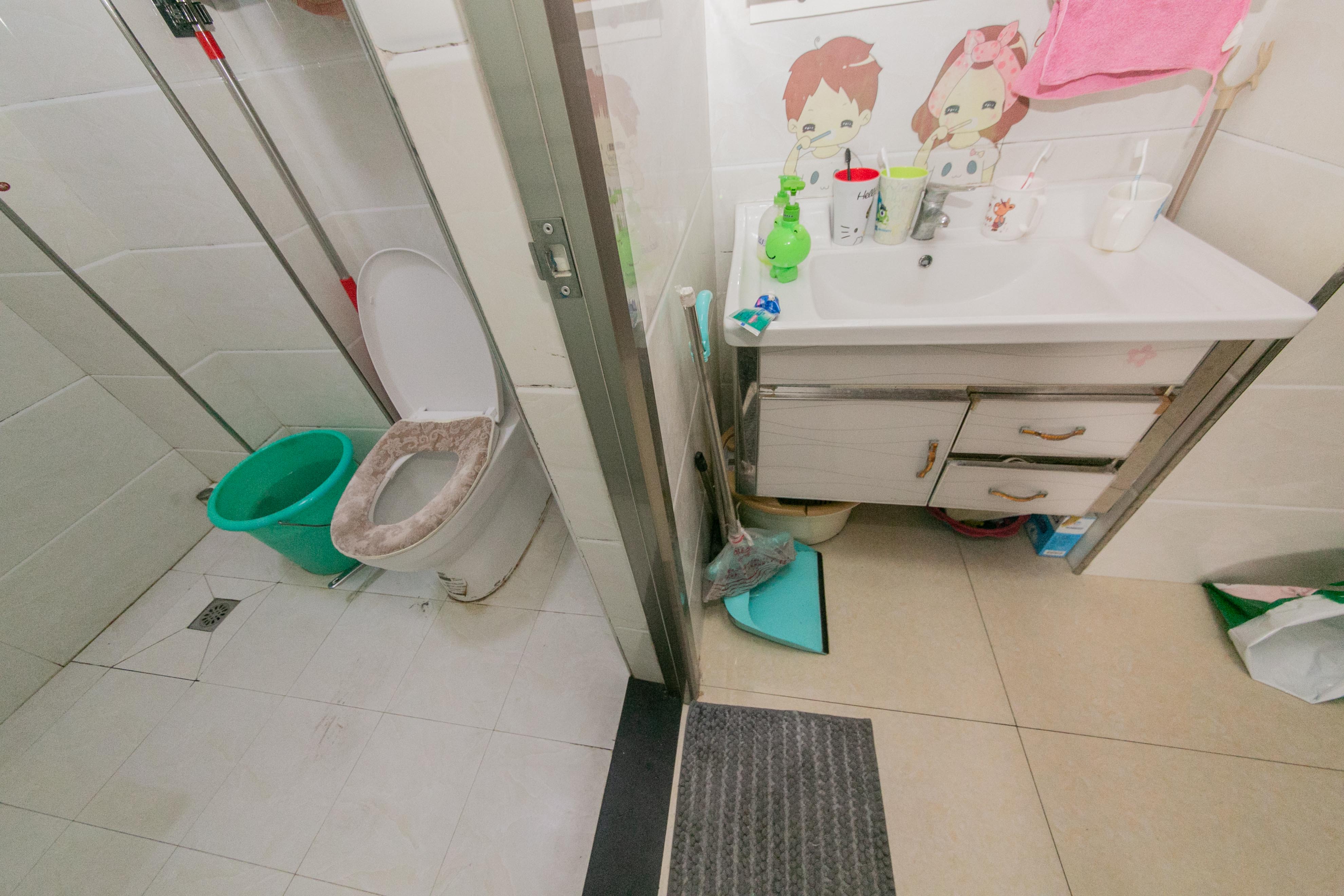 才子佳苑一期/二期  2室1厅1卫   75.70万卫生间