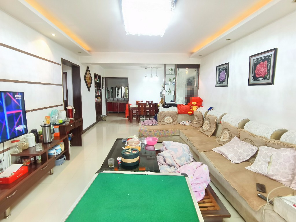 嘉泰大厦合泰大街87号 3室2厅2卫 70.0万 嘉泰大厦合泰大街87号 3室2厅2卫 70.0万客厅