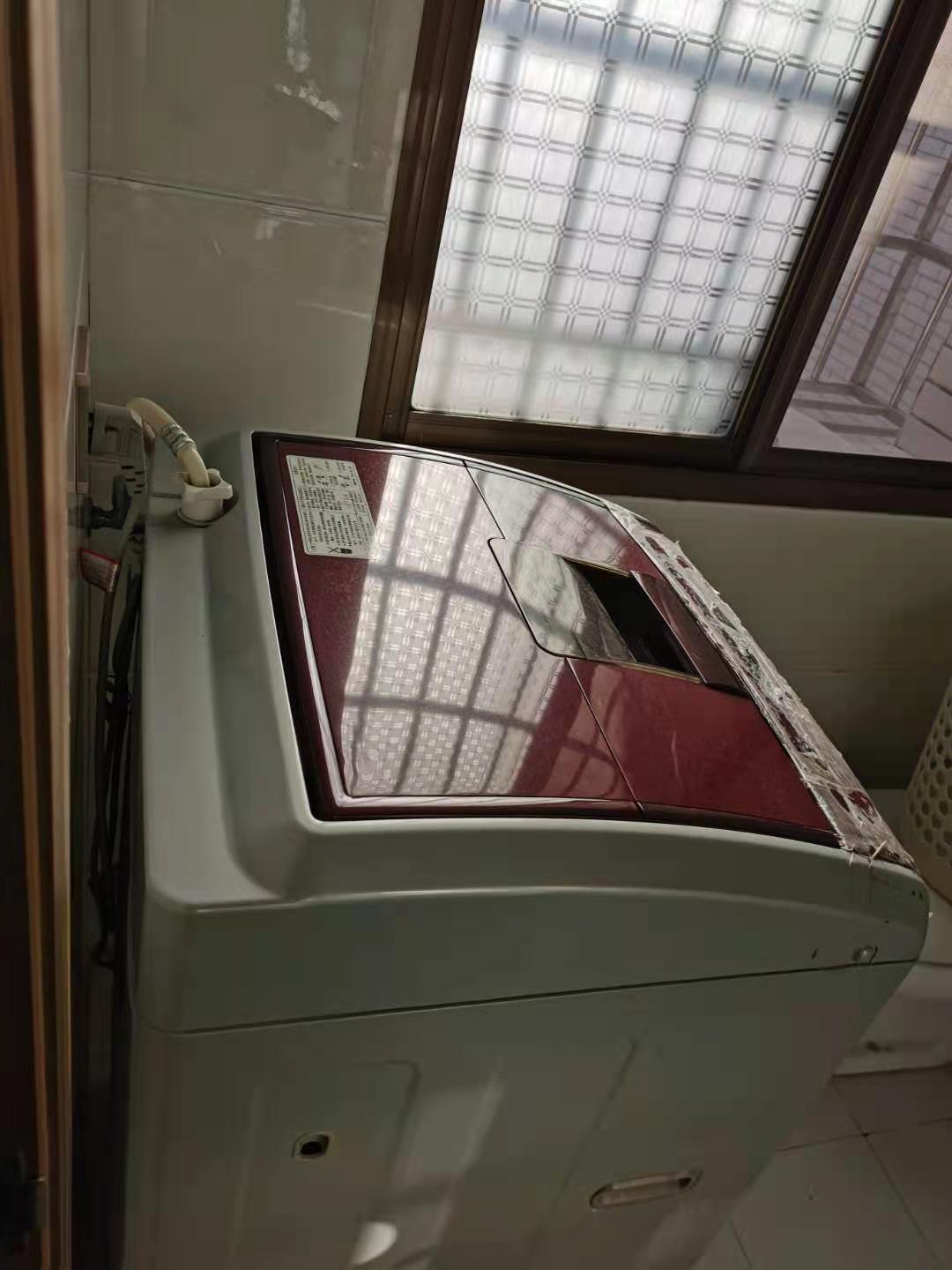 金花湖社区居委会  3室2厅2卫   1200.00元/月室内图