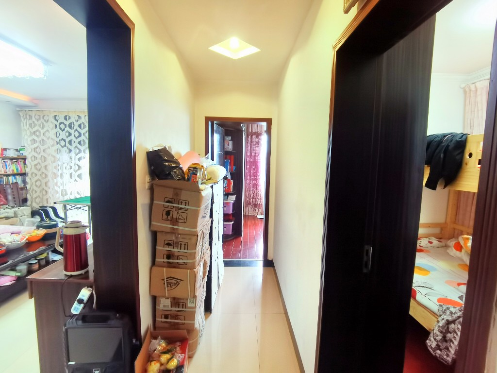 嘉泰大厦合泰大街87号 3室2厅2卫 70.0万 嘉泰大厦合泰大街87号 3室2厅2卫 70.0万客厅