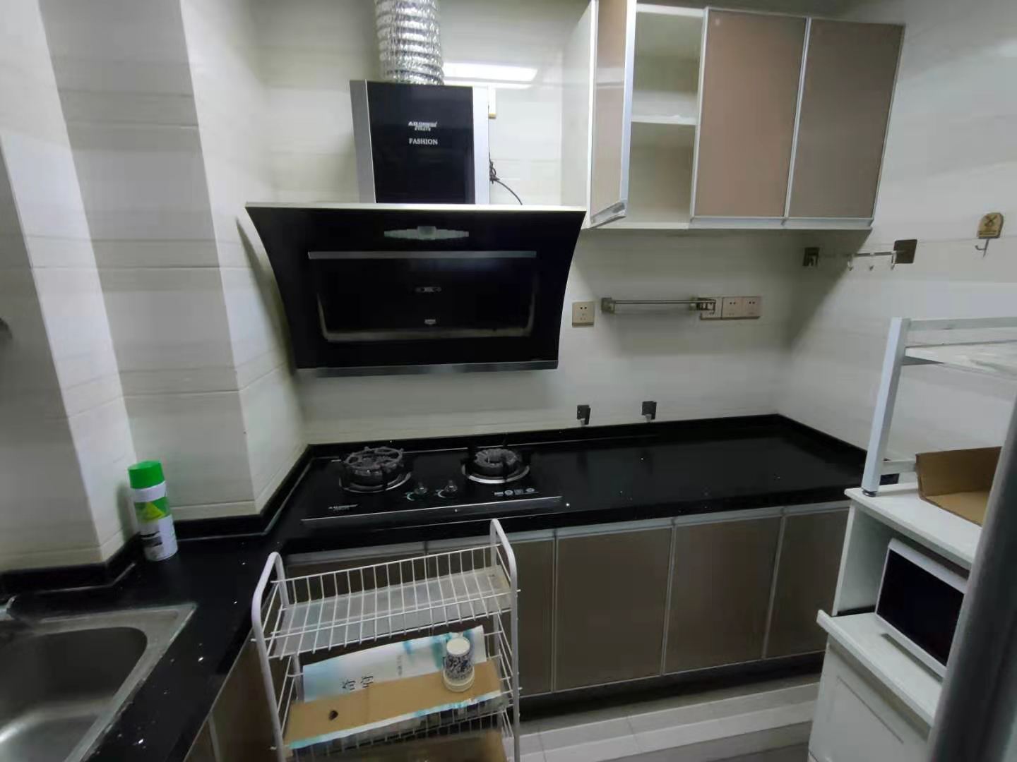 瑞升橡树林华府  2室1厅1卫    2400.0元/月 瑞升橡树林华府  2室1厅1卫    2400.0元/月