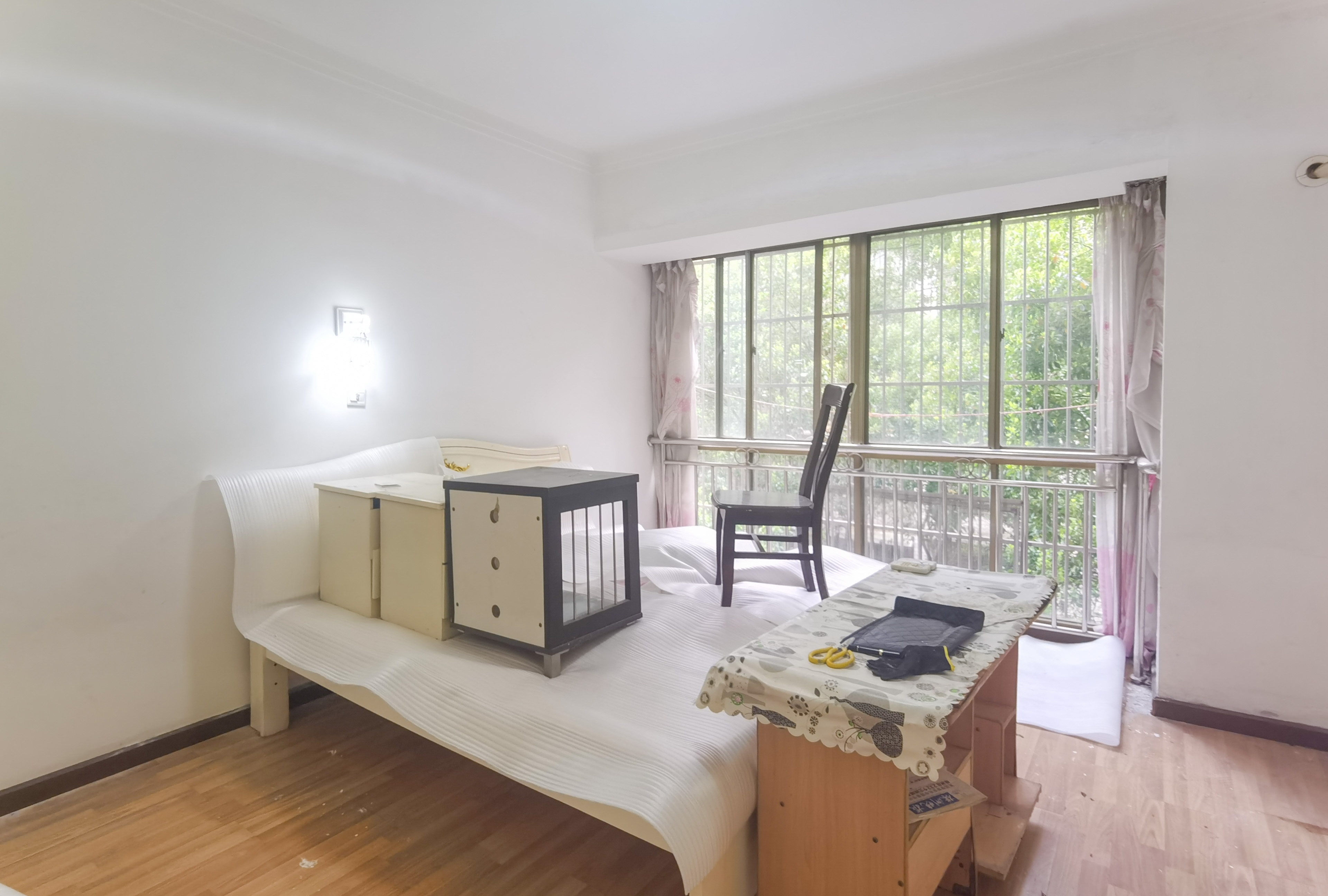 江南世家  2室1厅1卫    45.0万 江南世家  2室1厅1卫    45.0万客厅