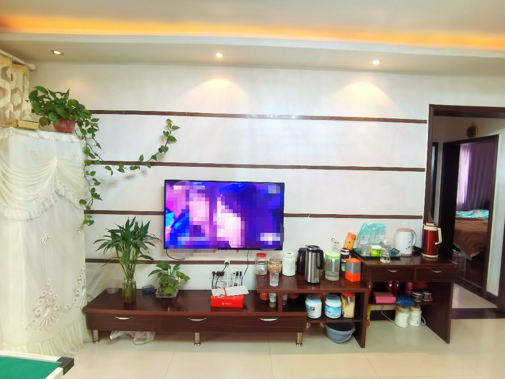 嘉泰大厦合泰大街87号 3室2厅2卫 70.0万 嘉泰大厦合泰大街87号 3室2厅2卫 70.0万客厅