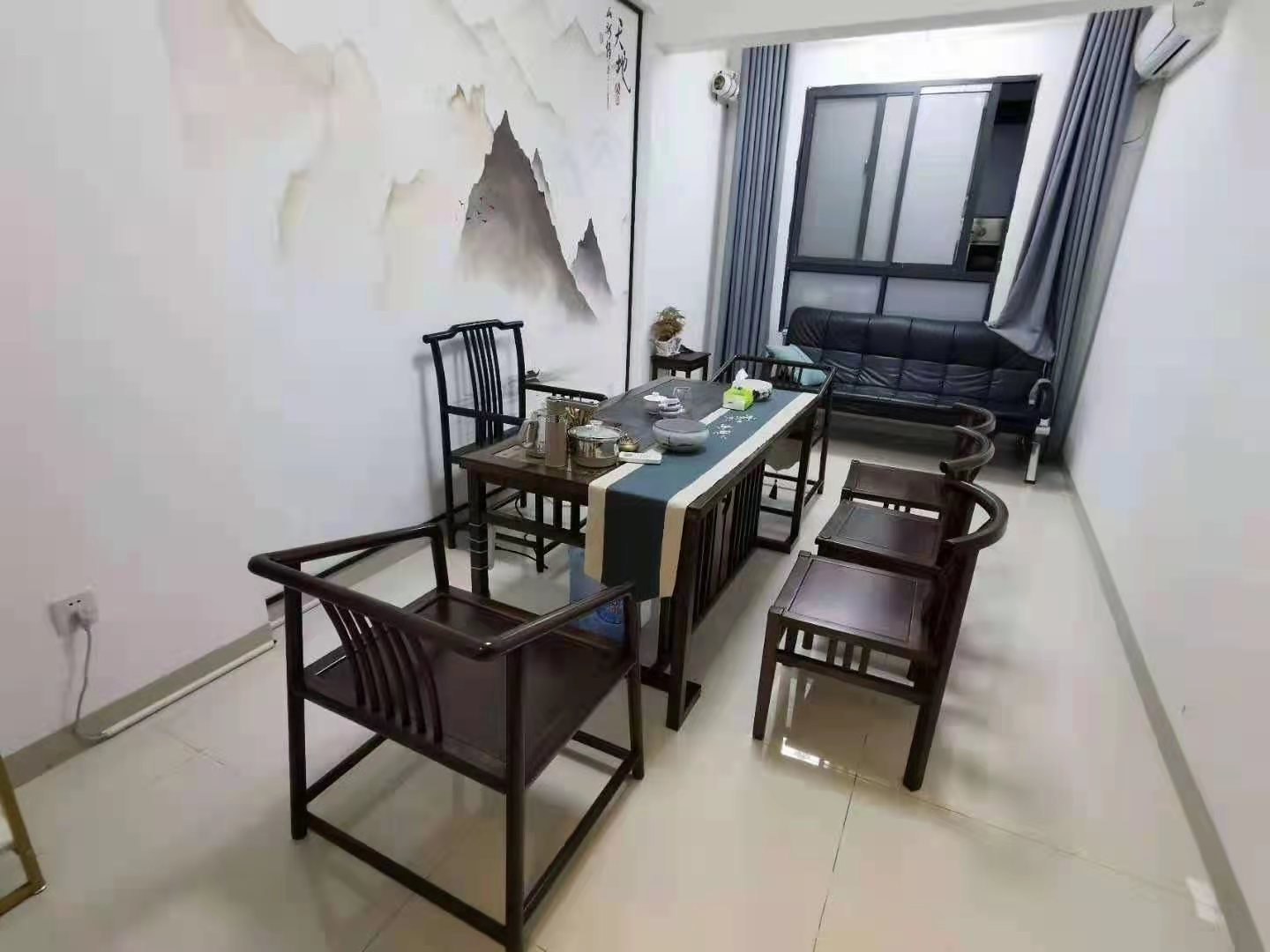 环保花园 4室2厅1卫 3200.0元/月 环保花园 4室2厅1卫 3200.0元/月室内图