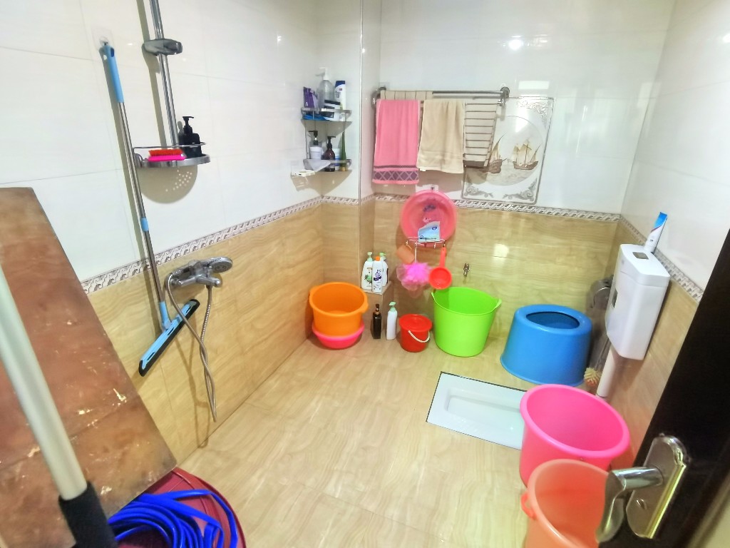 嘉泰大厦合泰大街87号 3室2厅2卫 70.0万 嘉泰大厦合泰大街87号 3室2厅2卫 70.0万客厅