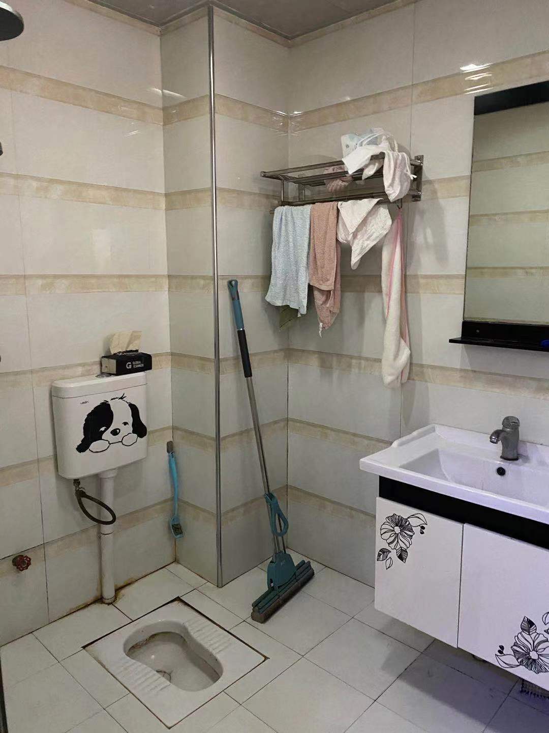 金广茗厦  2室2厅1卫    45.0万 金广茗厦  2室2厅1卫    45.0万客厅