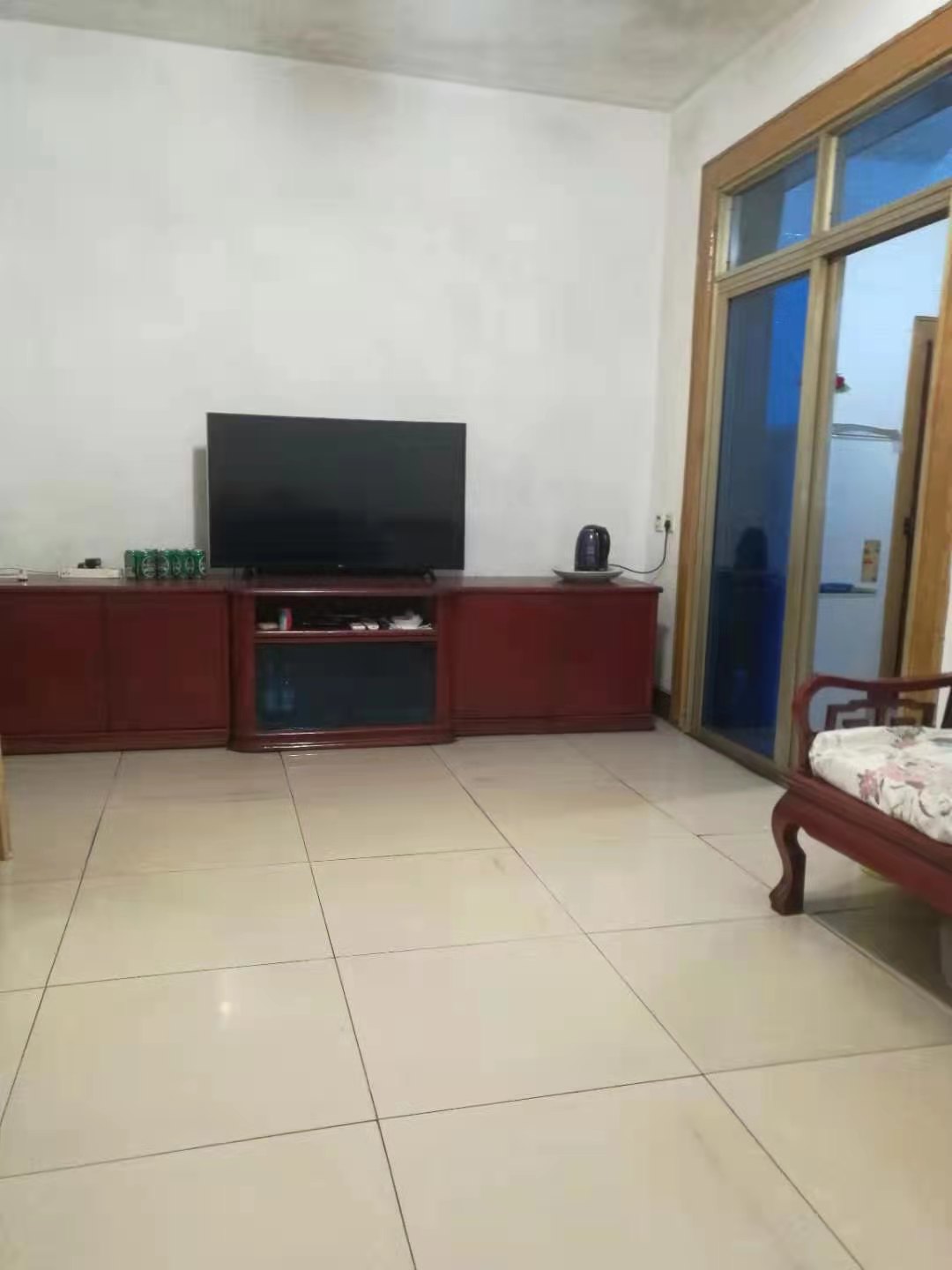 601罗家冲 2室2厅1卫 1200.0元/月 601罗家冲 2室2厅1卫 1200.0元/月室内图