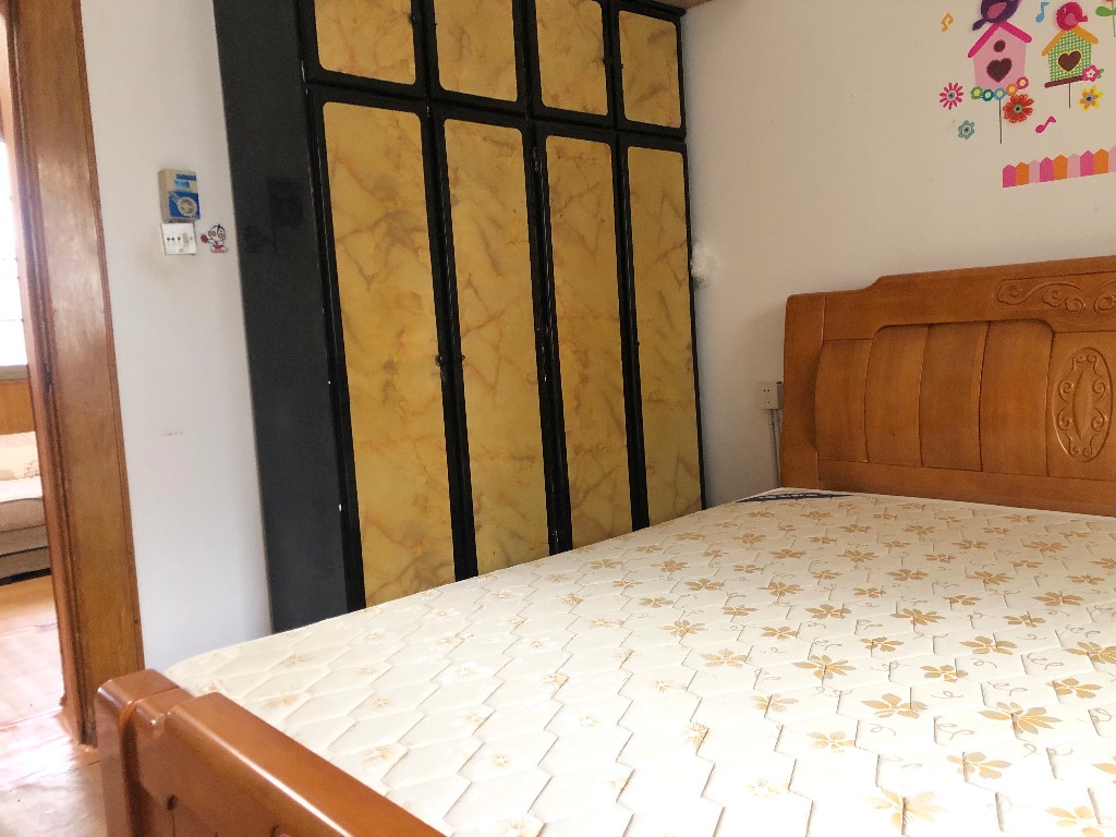 冶金工业学校大坪路19号 2室2厅1卫 900.0元/月 冶金工业学校大坪路19号 2室2厅1卫 900.0元/月室内图