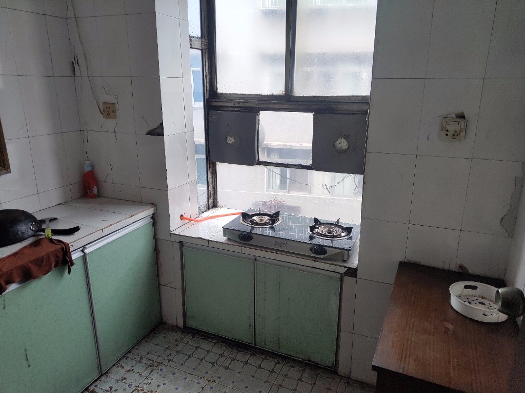 水仙路2号物资局 3室2厅1卫 1000.0元/月 水仙路2号物资局 3室2厅1卫 1000.0元/月室内图