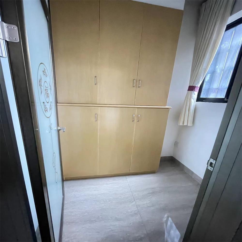 荷塘嘉苑 3室2厅1卫 66.8万 荷塘嘉苑 3室2厅1卫 66.8万客厅