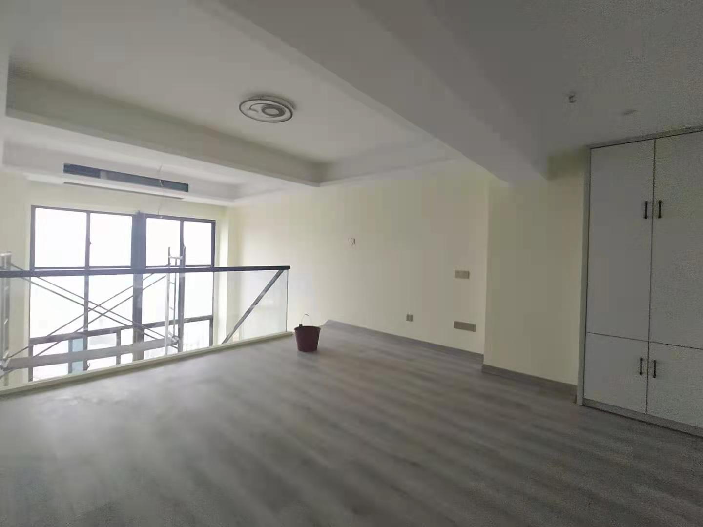 万恒公馆  1室1厅1卫    2000.0元/月 万恒公馆  1室1厅1卫    2000.0元/月室内图