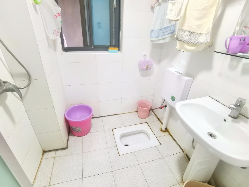 天润天城 2室2厅1卫 51.8万 天润天城 2室2厅1卫 51.8万客厅