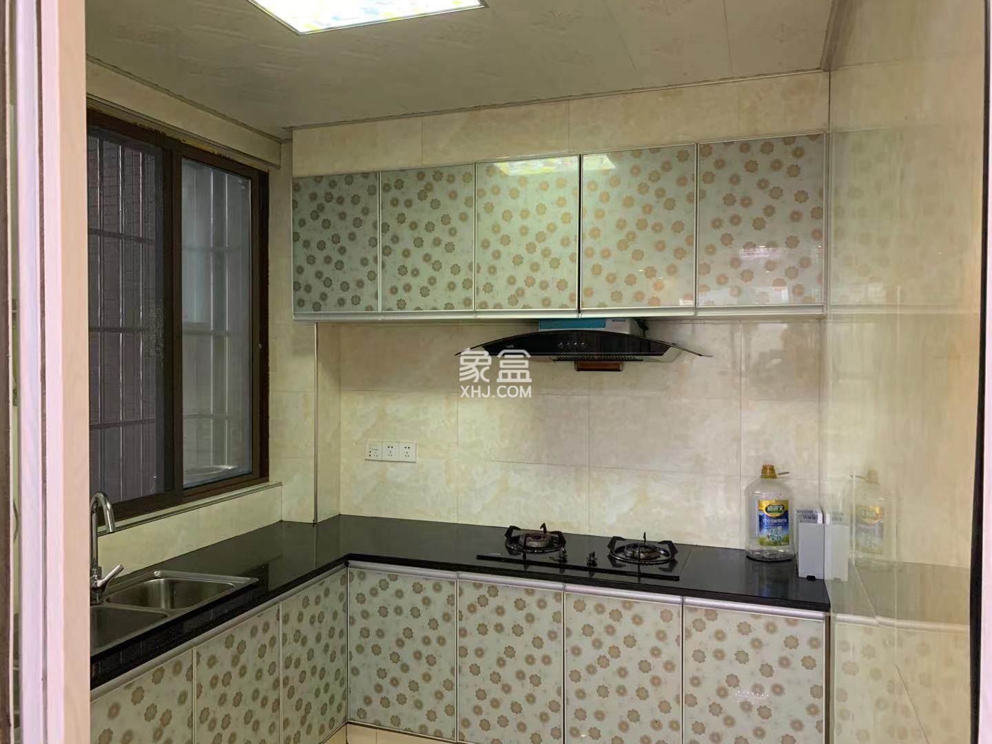 明兴翰苑一期  3室2厅2卫   3300.00元/月