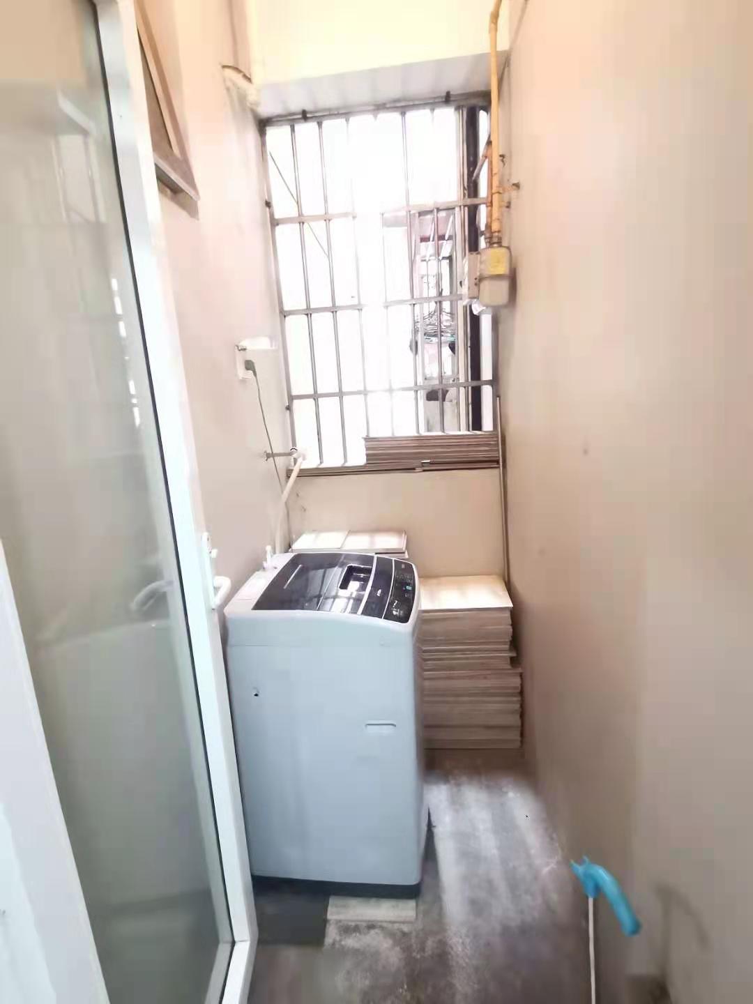 南湖锦苑 1室1厅1卫 1500.0元/月 南湖锦苑 1室1厅1卫 1500.0元/月室内图