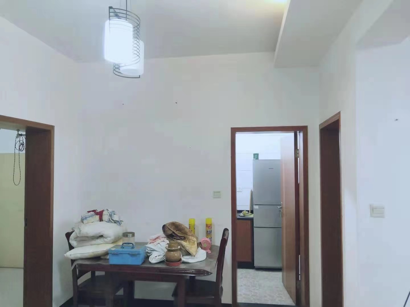 和顺家园 2室2厅1卫 24.0万 和顺家园 2室2厅1卫 24.0万客厅