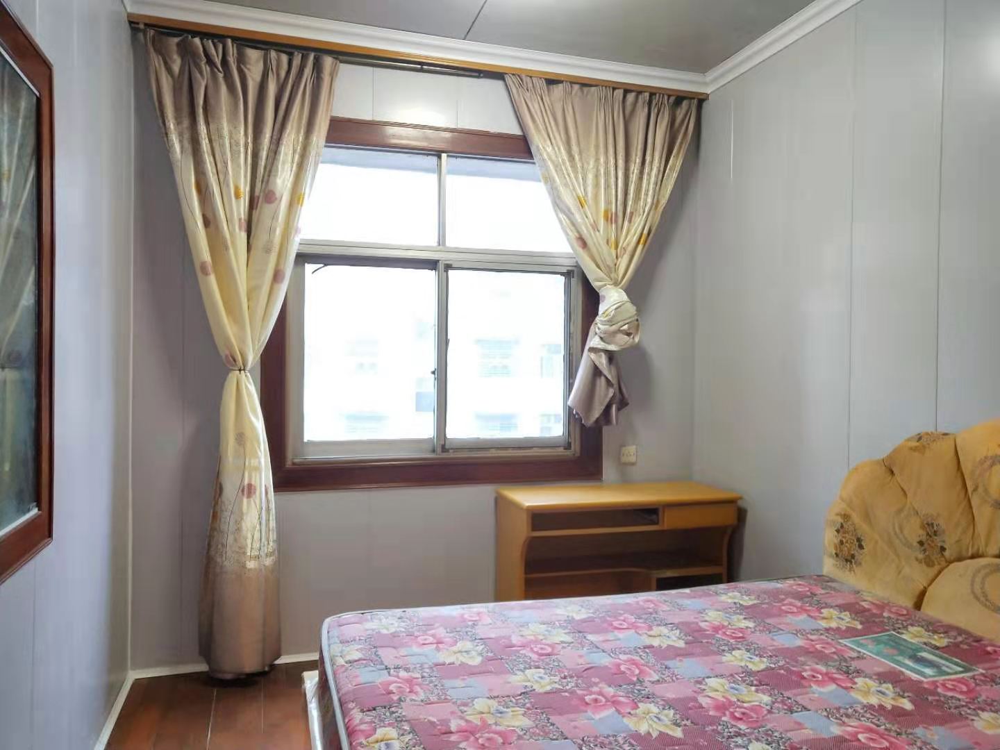 建设南路公安小区 2室1厅1卫 1100.0元/月 建设南路公安小区 2室1厅1卫 1100.0元/月室内图