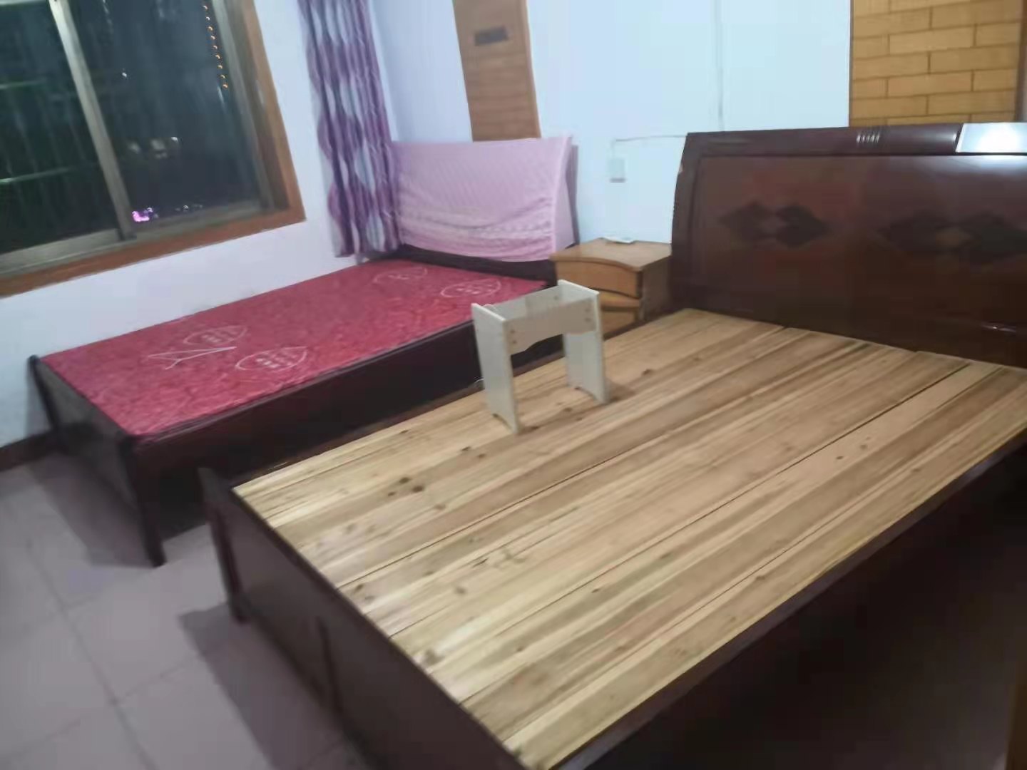 华美花园 3室2厅2卫 1200.0元/月 华美花园 3室2厅2卫 1200.0元/月室内图