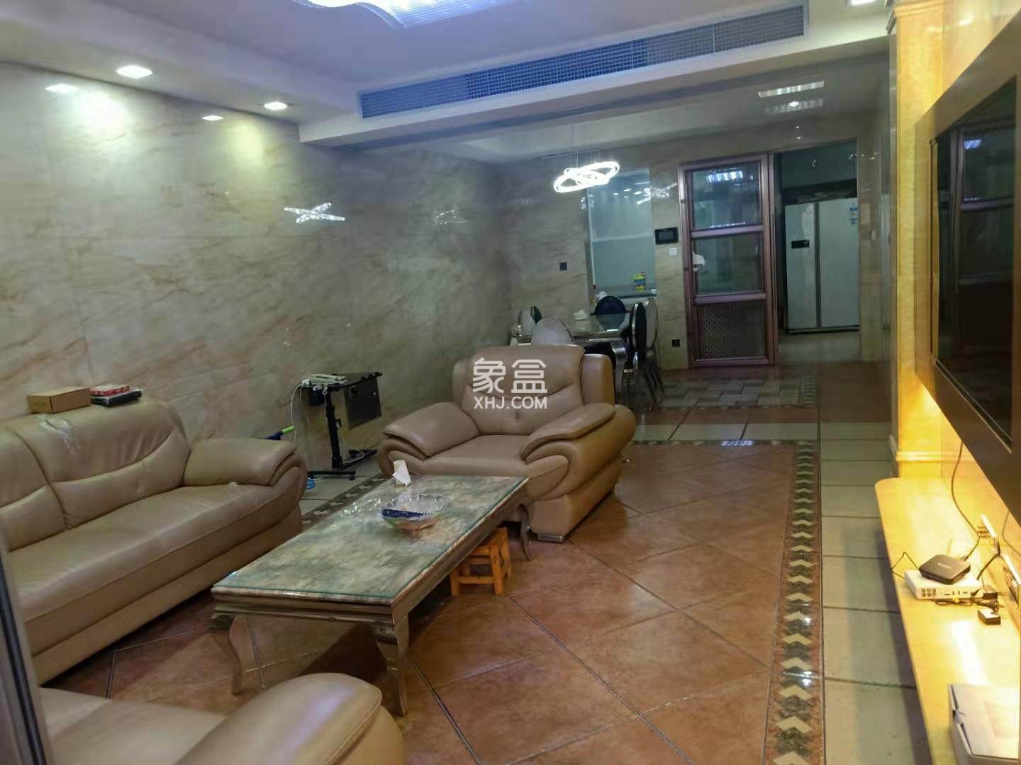 南湖国际6期  3室2厅2卫    268.0万