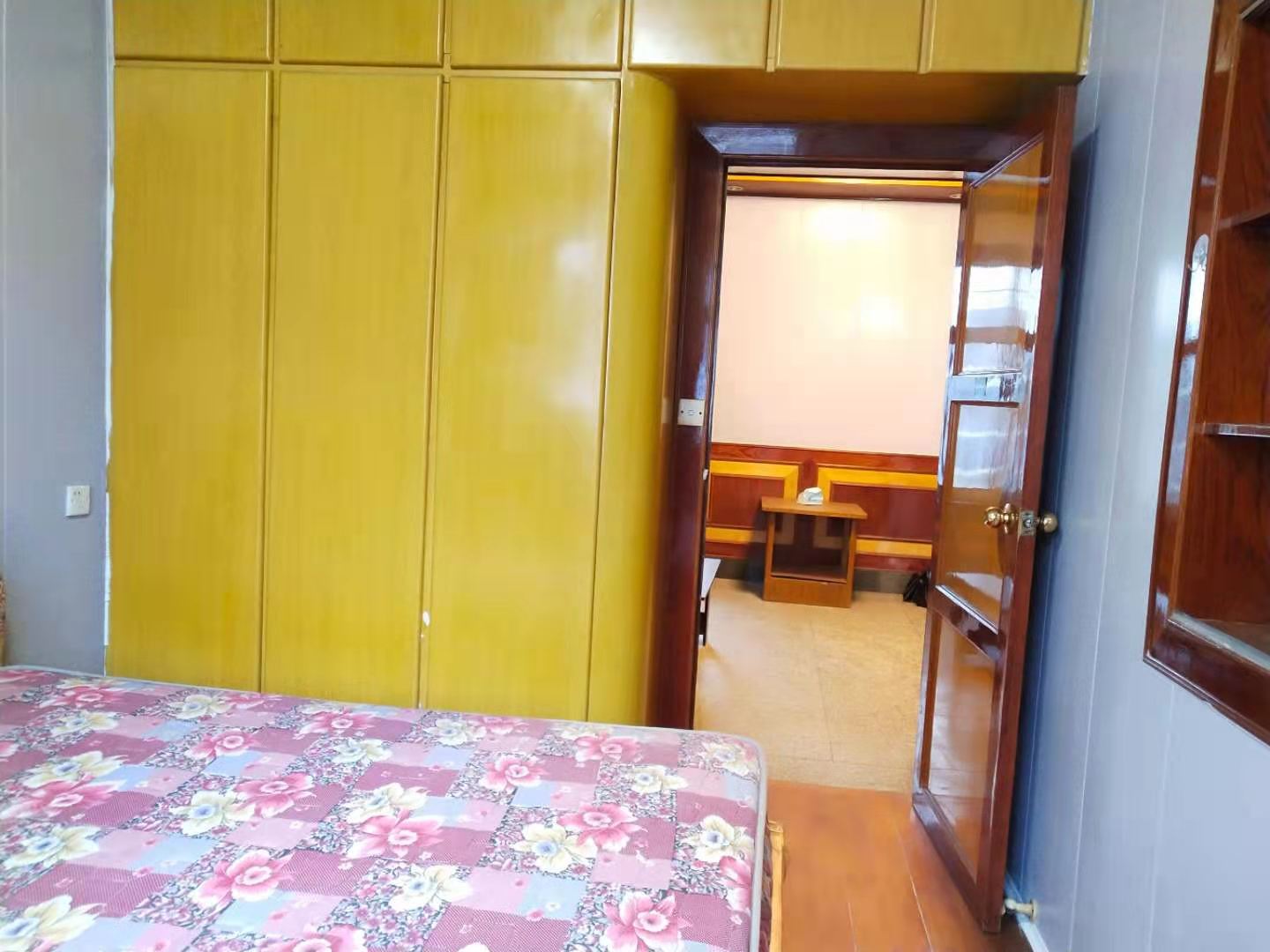 建设南路公安小区 2室1厅1卫 1100.0元/月 建设南路公安小区 2室1厅1卫 1100.0元/月室内图