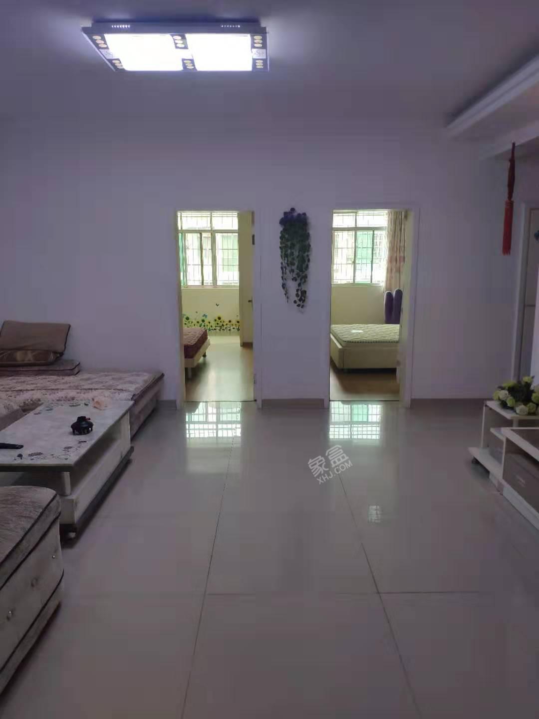 陆贾山庄  2室2厅1卫    1400.0元/月 陆贾山庄  2室2厅1卫    1400.0元/月室内图