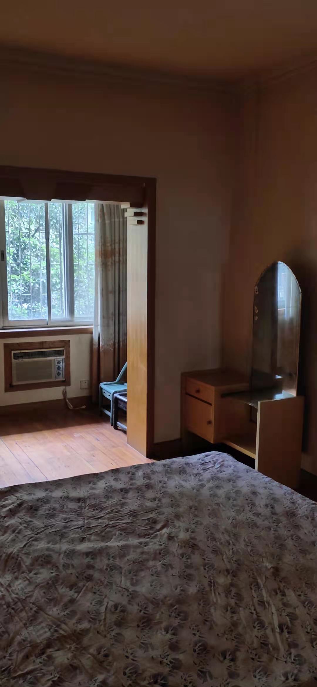 操坪社区  3室2厅1卫    1600.0元/月 操坪社区  3室2厅1卫    1600.0元/月室内图