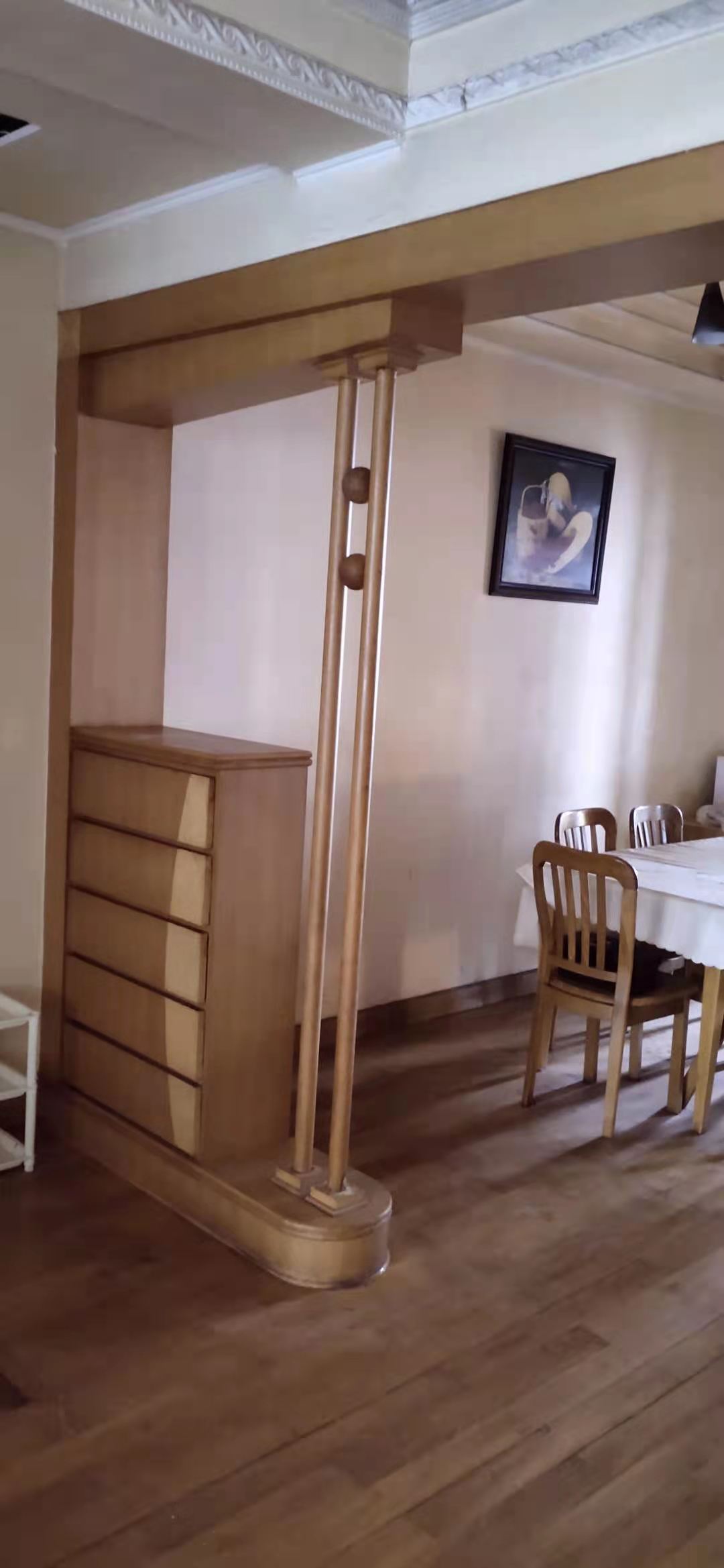 操坪社区  3室2厅1卫    1600.0元/月 操坪社区  3室2厅1卫    1600.0元/月户型图