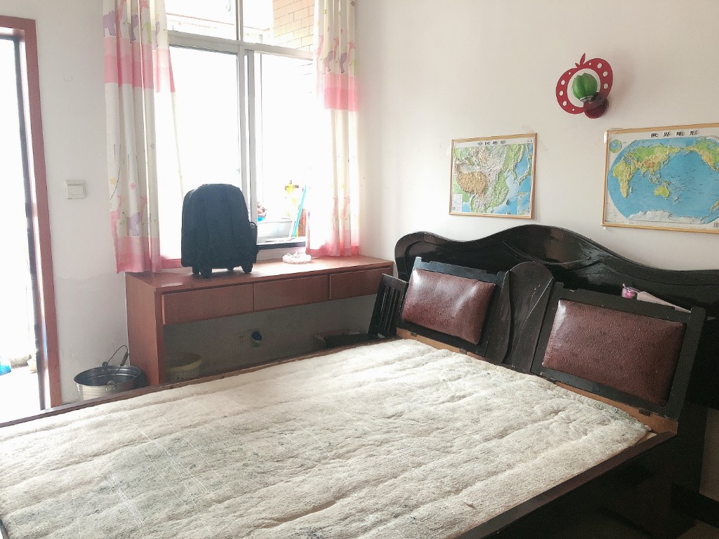 世纪新庄 2室2厅1卫 1500.0元/月 世纪新庄 2室2厅1卫 1500.0元/月室内图