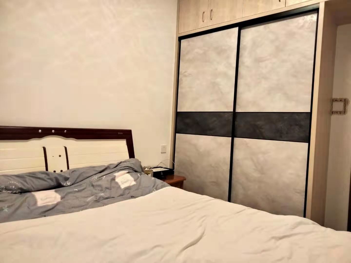 东方美地  3室2厅2卫    2700.0元/月室内图