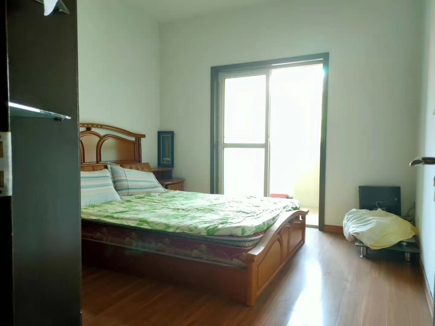新华一村  3室2厅1卫   1400.00元/月室内图