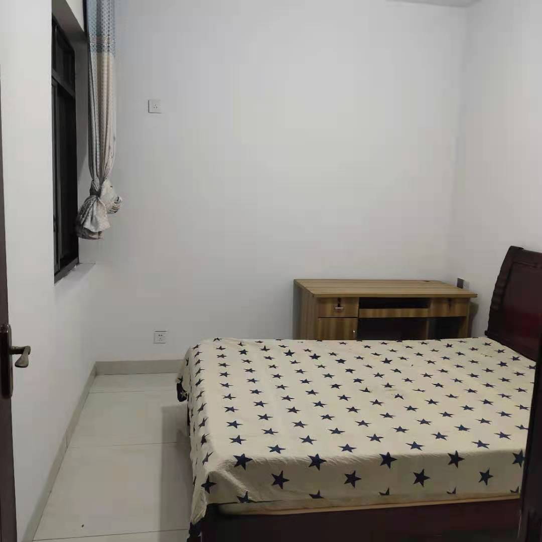 荷塘观邸 2室2厅1卫 1300.0元/月 荷塘观邸 2室2厅1卫 1300.0元/月室内图