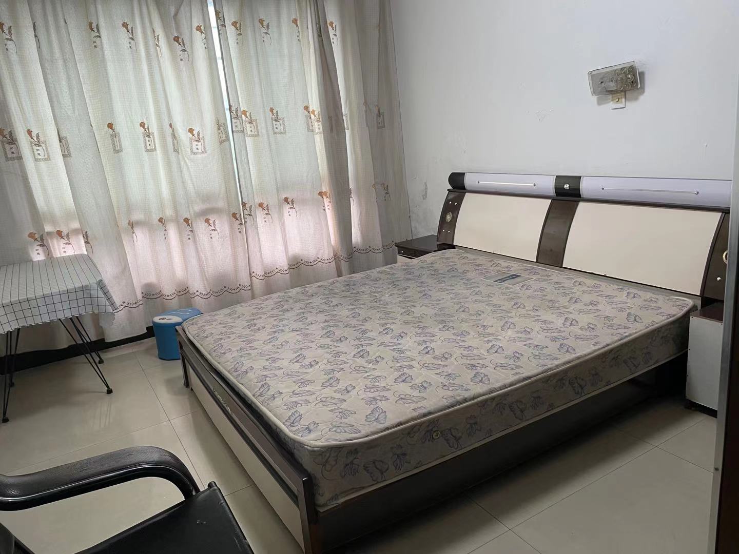 政华嘉园  2室1厅1卫    1100.0元/月 政华嘉园  2室1厅1卫    1100.0元/月室内图