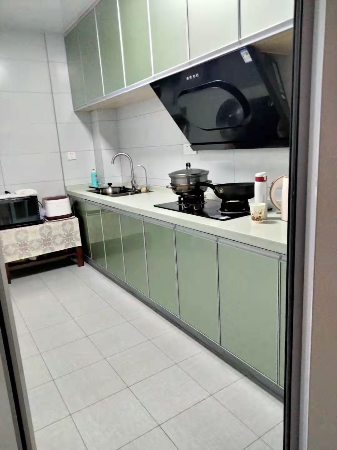 东方美地  3室2厅2卫    2700.0元/月室内图