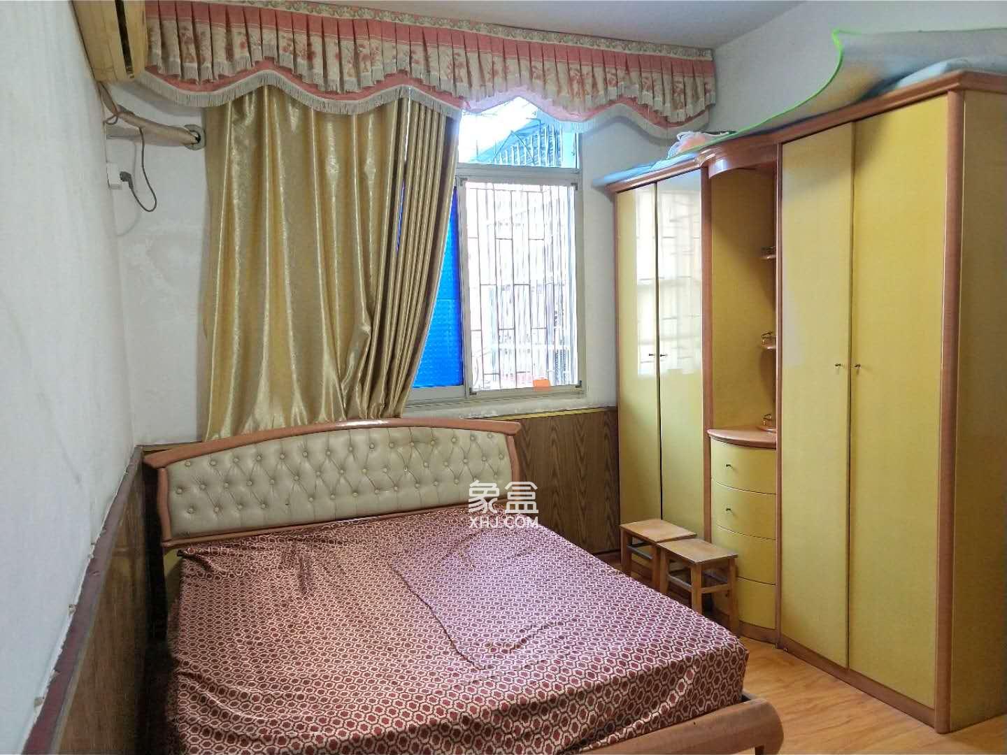 新华二村 1室1厅1卫 800.00元/月 新华二村 1室1厅1卫 800.00元/月室内图