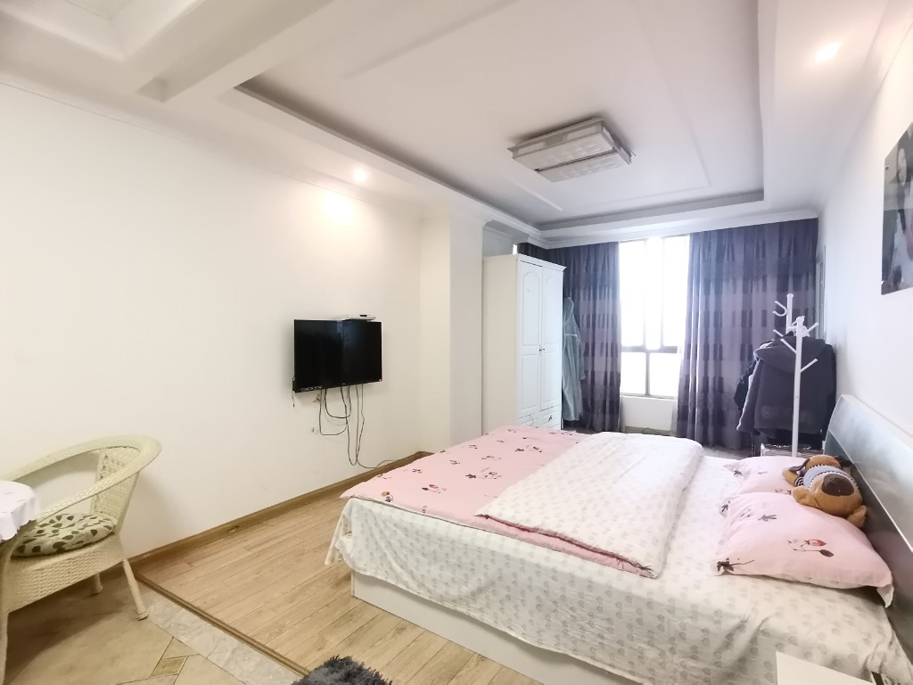 世纪阳光大厦公寓楼  1室1厅1卫    34.8万 世纪阳光大厦公寓楼  1室1厅1卫    34.8万客厅