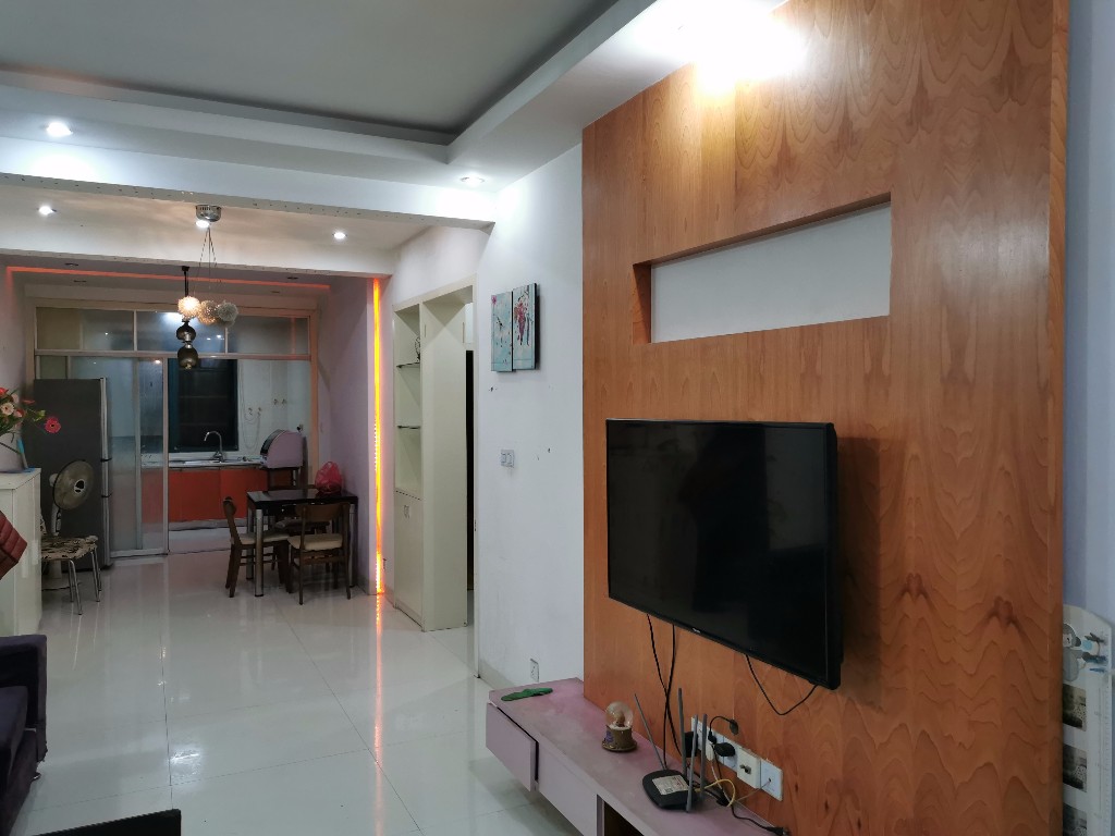 欧洲花园保健巷89号 2室2厅1卫 1500.0元/月 欧洲花园保健巷89号 2室2厅1卫 1500.0元/月室内图