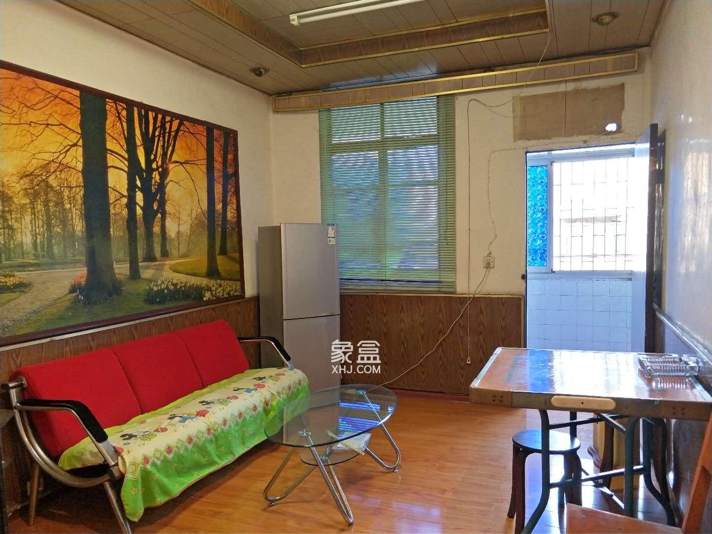 新华二村 1室1厅1卫 800.00元/月 新华二村 1室1厅1卫 800.00元/月室内图