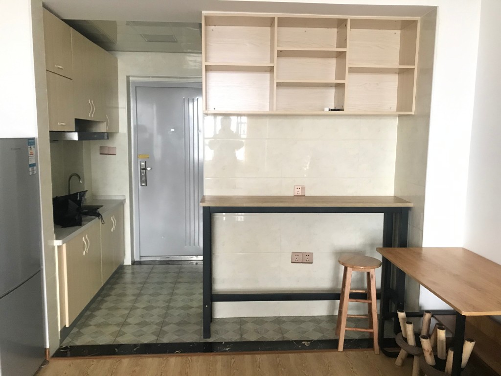 梓山湖公馆  1室0厅1卫    35.8万 梓山湖公馆  1室0厅1卫    35.8万客厅