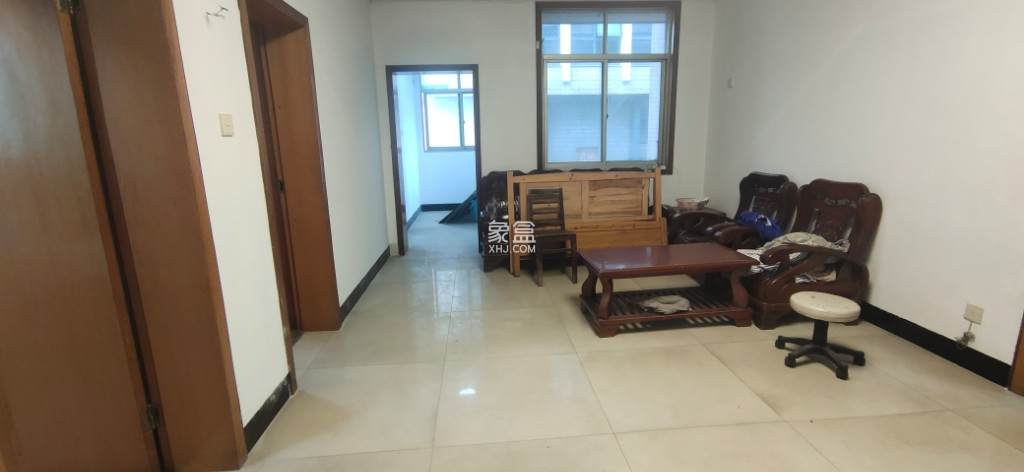 荷塘区教育局单位房红旗南路6号 3室2厅1卫 1200.0元/月 荷塘区教育局单位房红旗南路6号 3室2厅1卫 1200.0元/月室内图