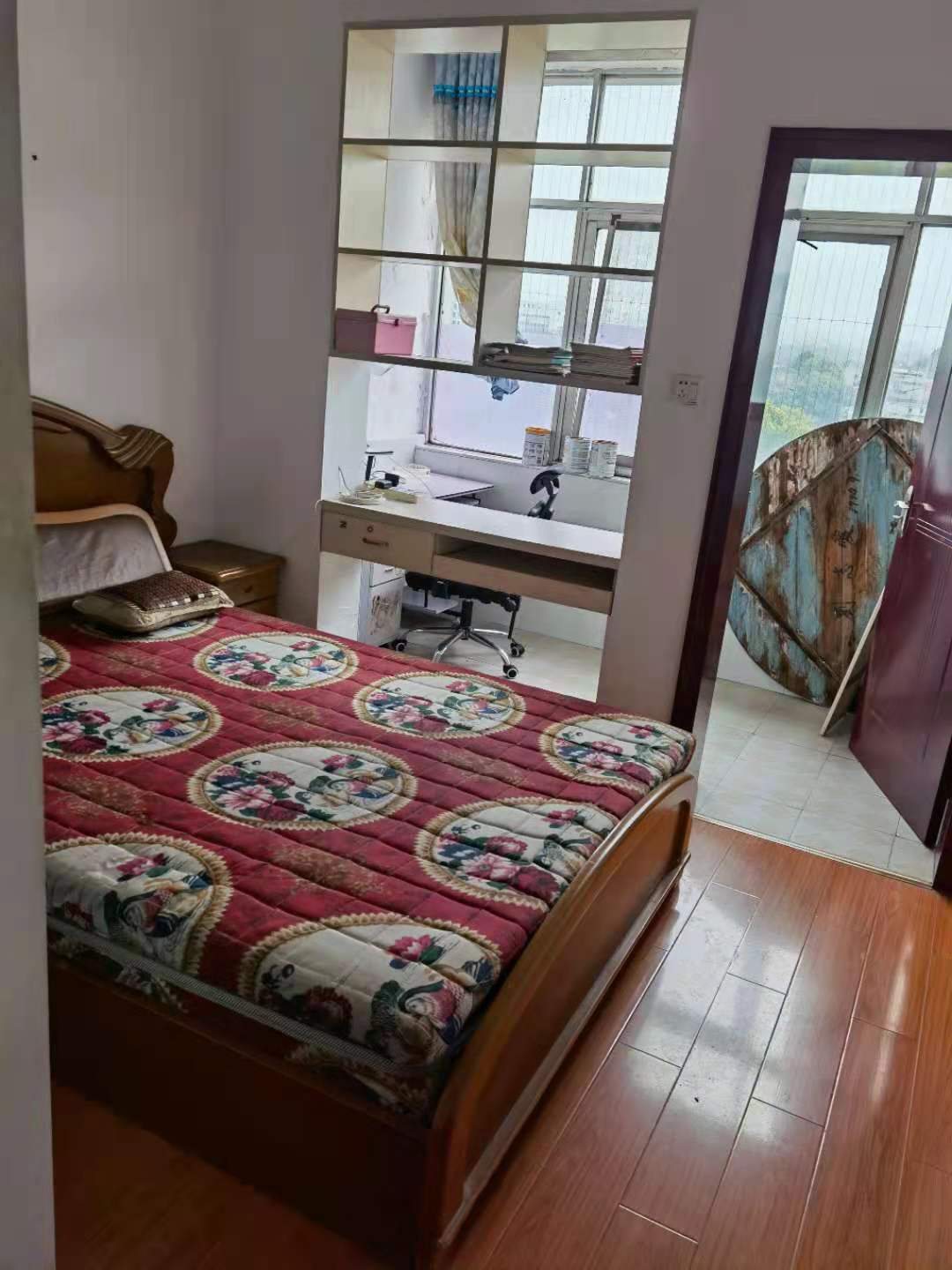 湘江银行楼上 2室2厅1卫 1400.0元/月 湘江银行楼上 2室2厅1卫 1400.0元/月室内图