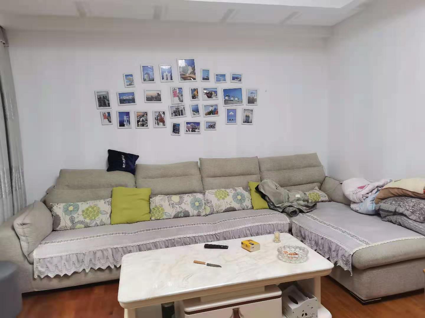 翠塘小区  3室2厅1卫    55.0万 翠塘小区  3室2厅1卫    55.0万