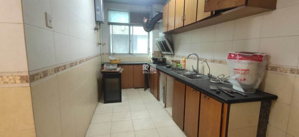 荷塘区教育局单位房红旗南路6号 3室2厅1卫 1200.0元/月 荷塘区教育局单位房红旗南路6号 3室2厅1卫 1200.0元/月室内图