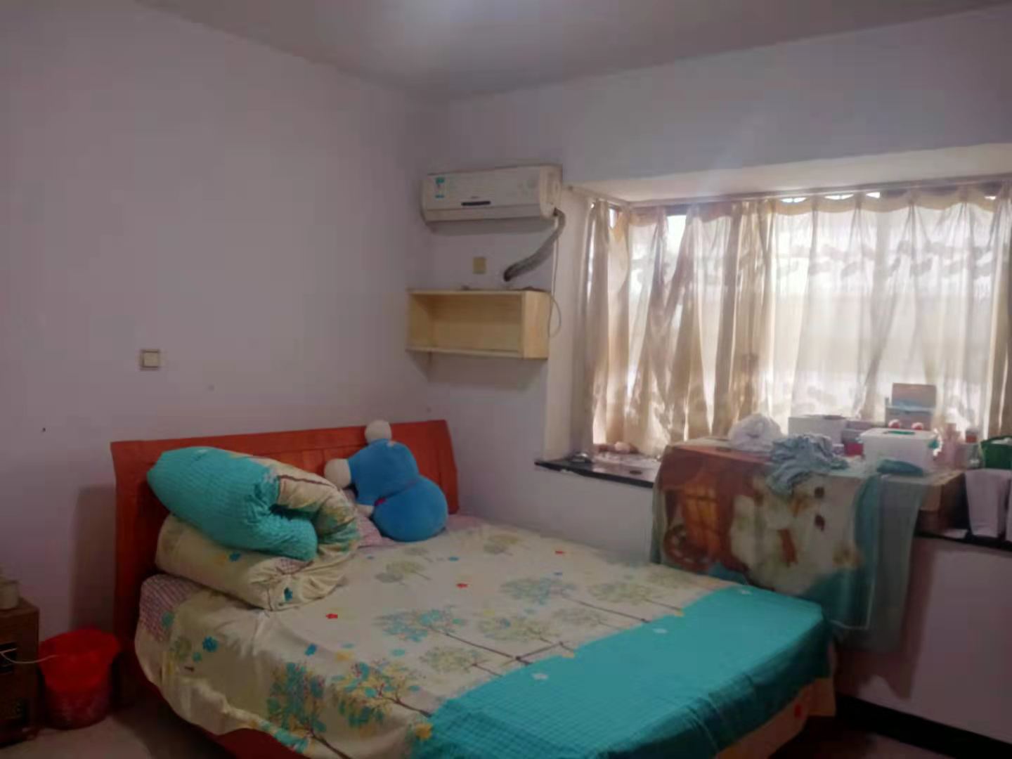 西海龙苑 3室2厅2卫 66.0万 西海龙苑 3室2厅2卫 66.0万客厅