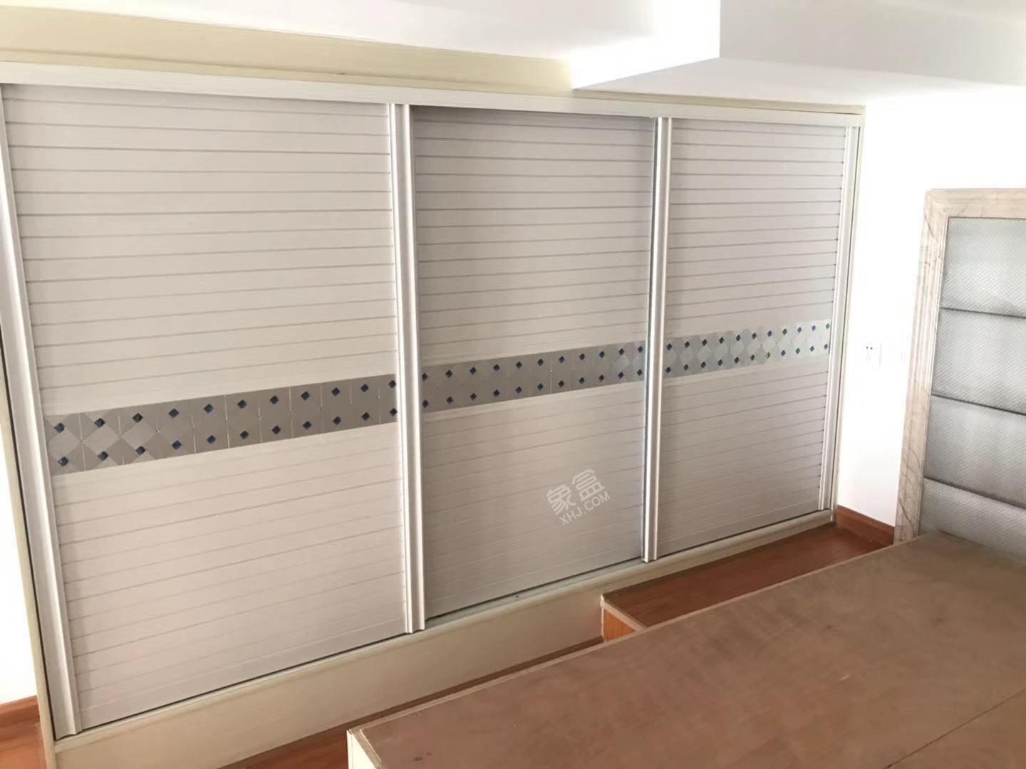 云顶上品  1室1厅1卫    1600.0元/月 云顶上品  1室1厅1卫    1600.0元/月室内图