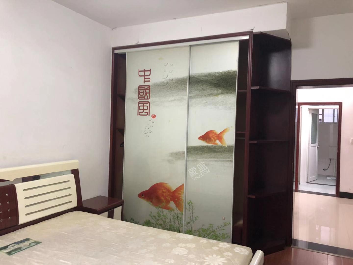 金柘小区  3室2厅2卫   1500.00元/月室内图